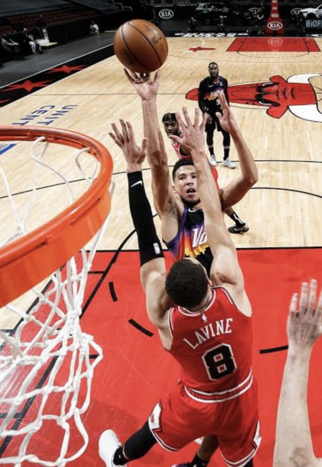 开云体育视频直播-公牛逆转福建队，布克刷新纪录