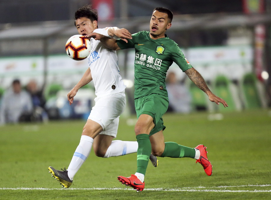 开云体育中国-大连一方客场大胜青岛黄海，取得两连胜