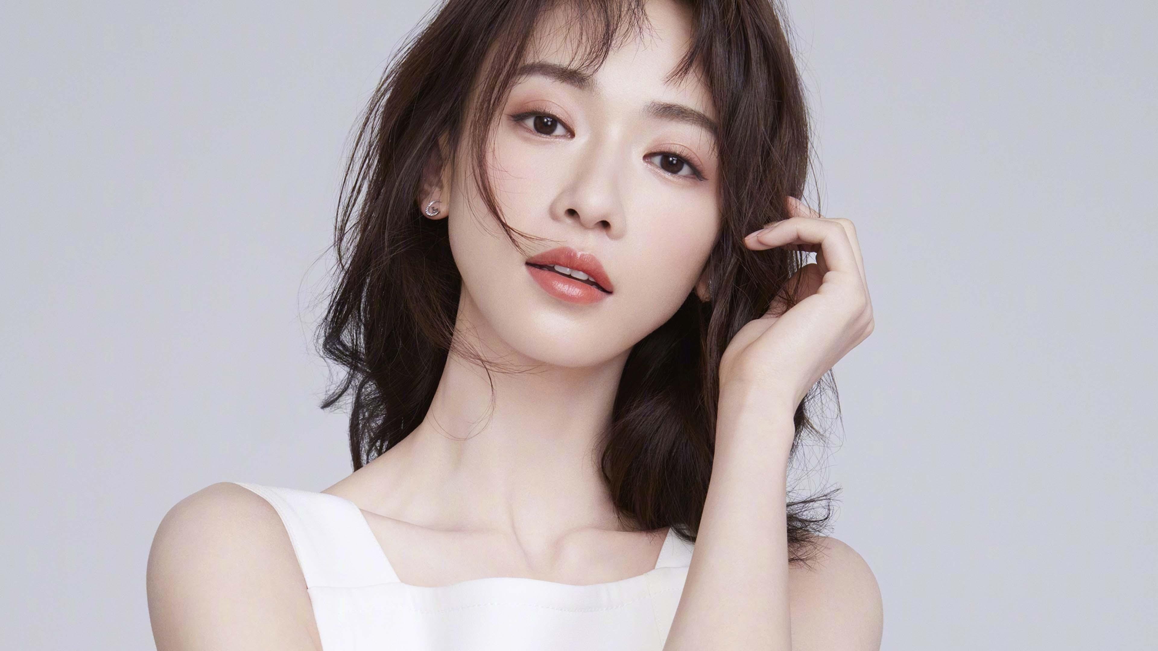 开云官网-世界杯之夜，凯恩关键战不手软，英格兰挺进四强